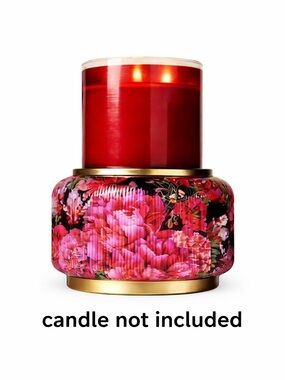 Bath & Body Works FLORAL RIBBED GLASS 3 Wick Pedestal Candle Holder Flowers Gold